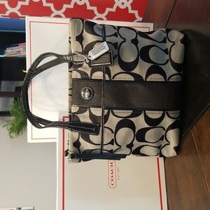 🔆COACH F25771 Legacy Stripe Signature Canvas Tote